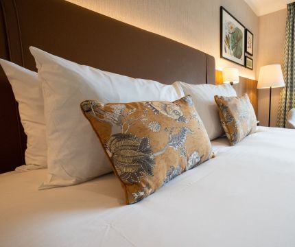 Bedrooms-11