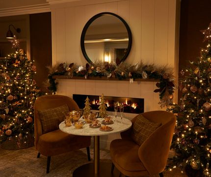 xmasgold700x520